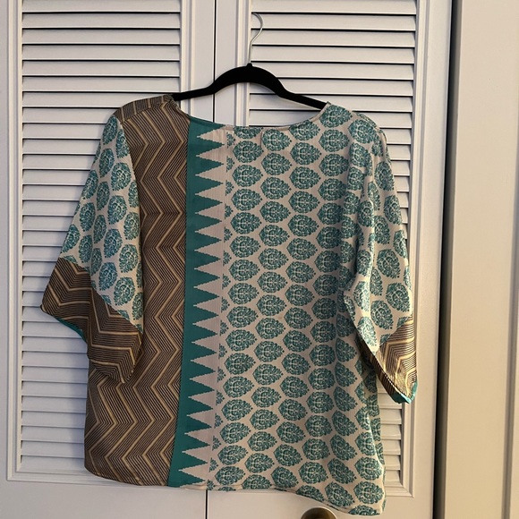 CHAI RANI SILK TOP - Picture 2 of 5